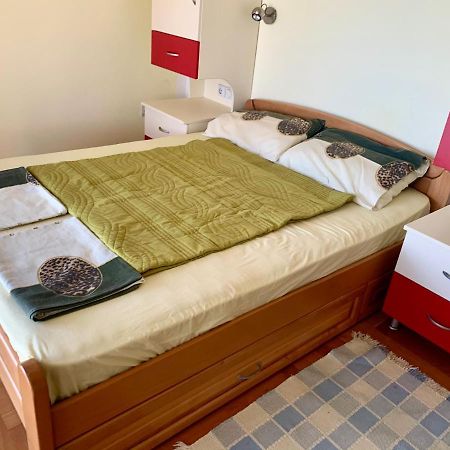 Blue Sky Apartment Petrovac ภายนอก รูปภาพ