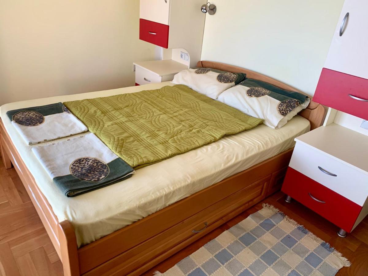 Blue Sky Apartment Petrovac ภายนอก รูปภาพ