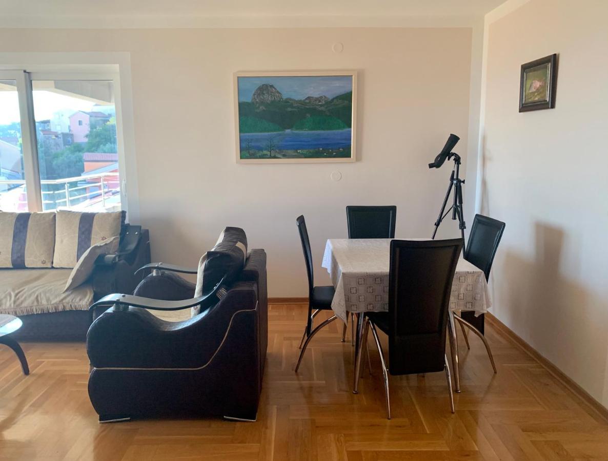 Blue Sky Apartment Petrovac ภายนอก รูปภาพ