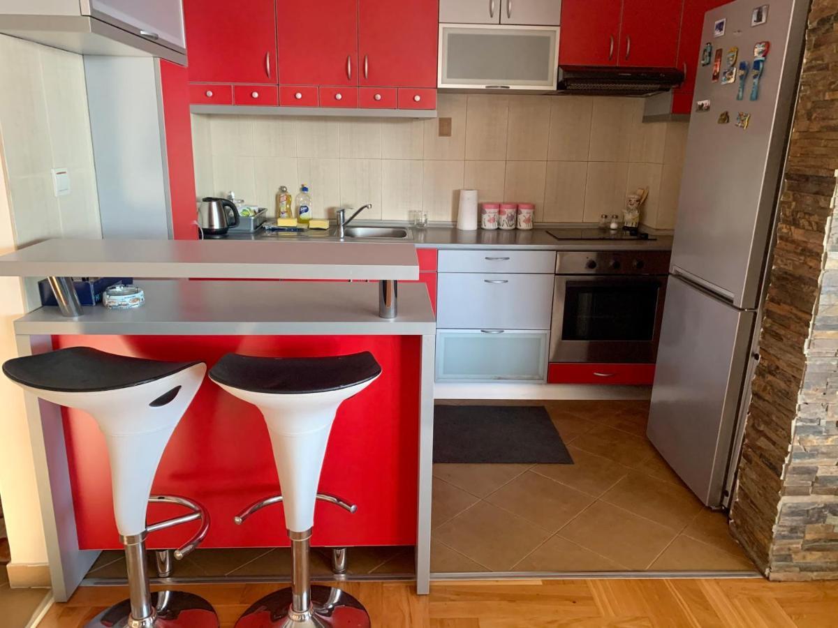 Blue Sky Apartment Petrovac ภายนอก รูปภาพ