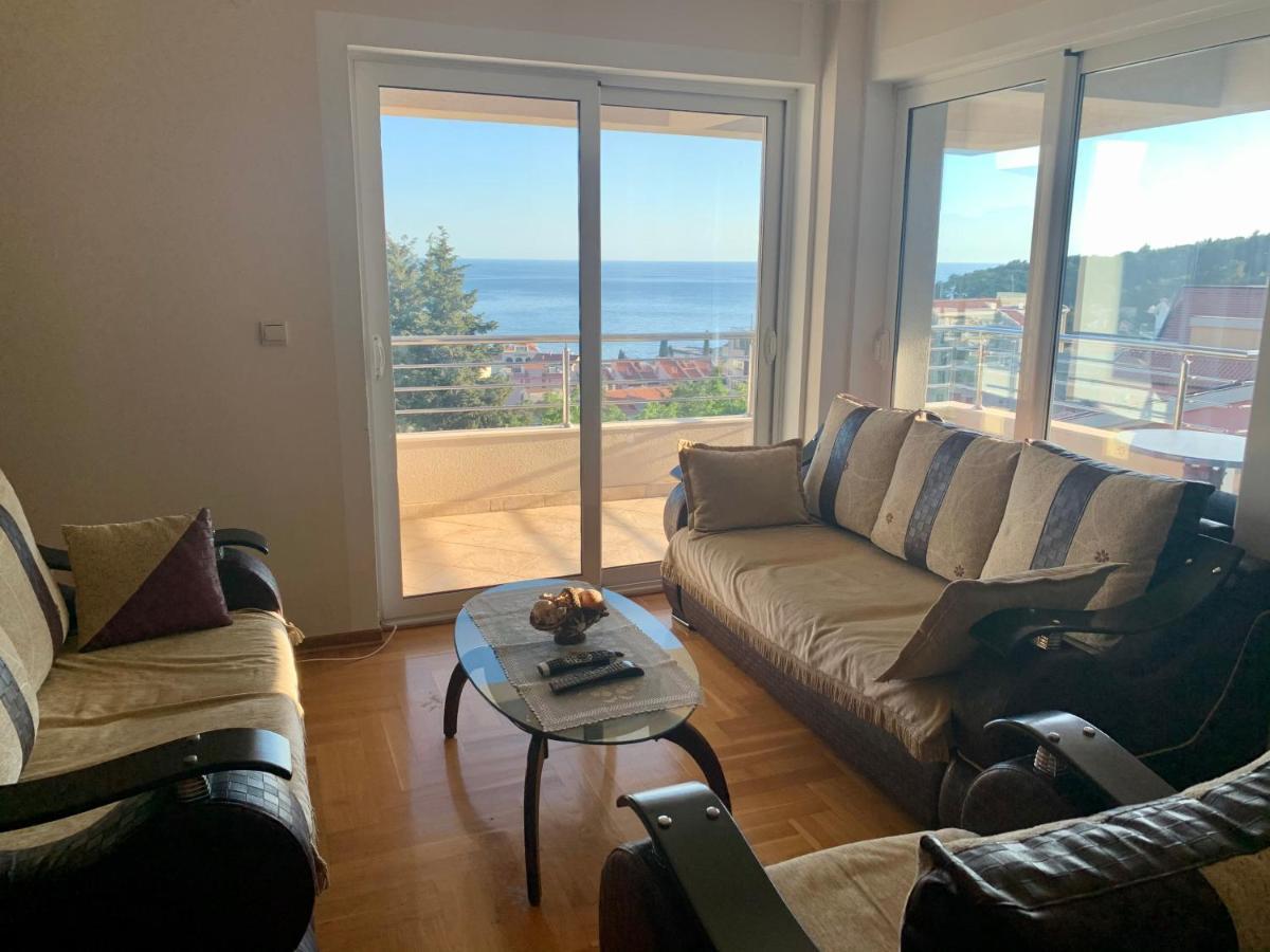 Blue Sky Apartment Petrovac ภายนอก รูปภาพ
