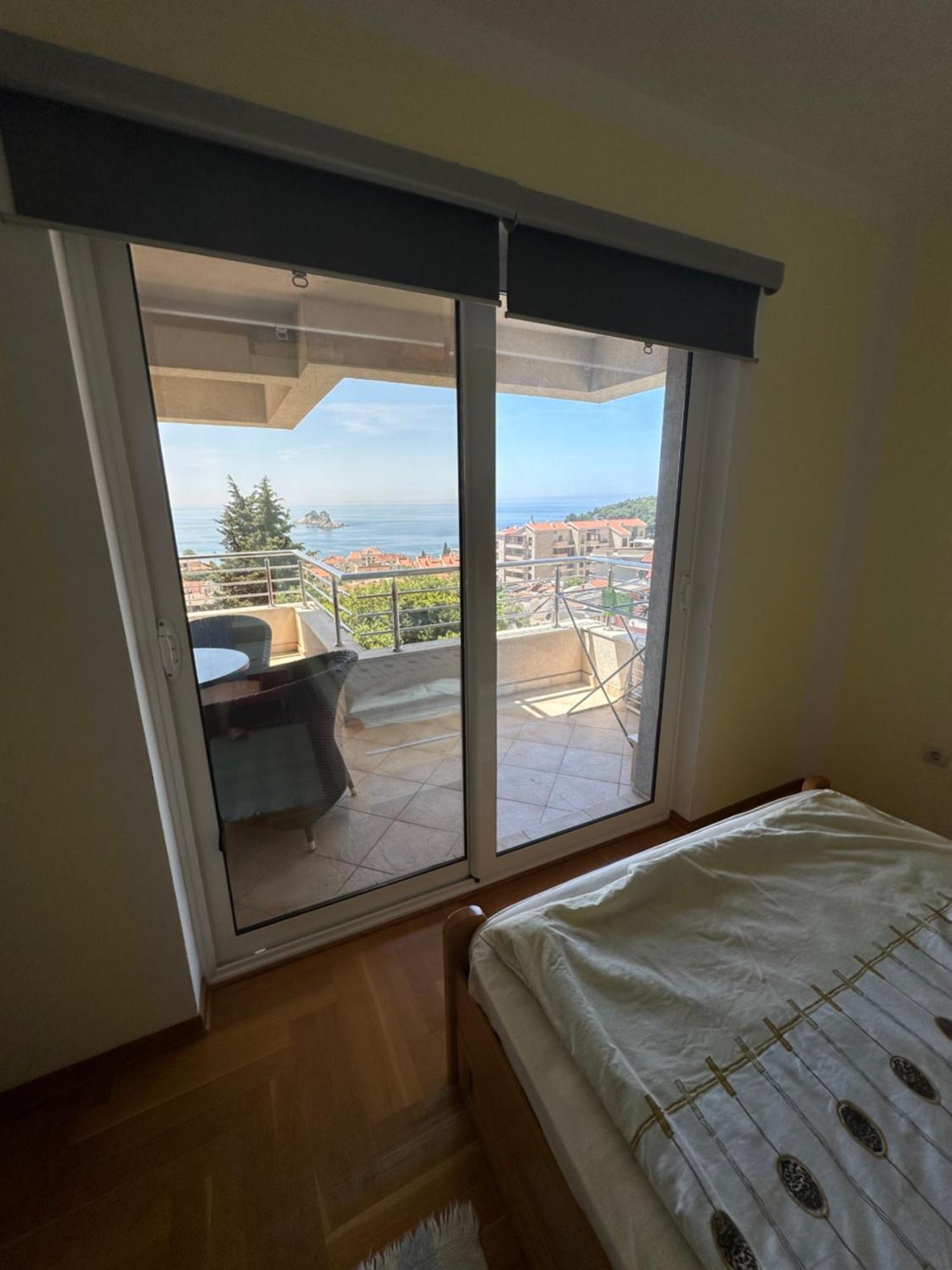 Blue Sky Apartment Petrovac ภายนอก รูปภาพ